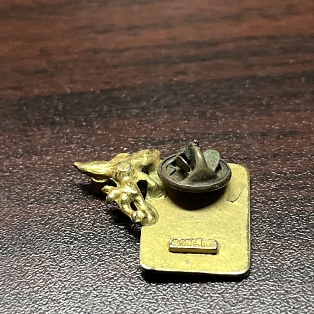 Bingo Game Angel Lapel Hat‎ Pin